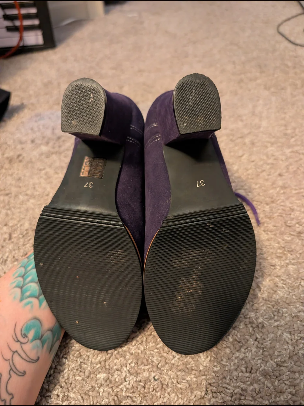 Purple Suede Lace-Up Oxfords with Contrasting Sole